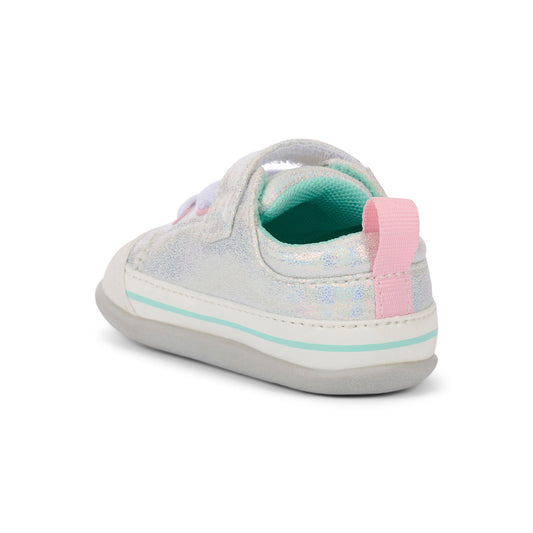 See Kai Run Customer Favorite | Stevie Mini Silver Metallic