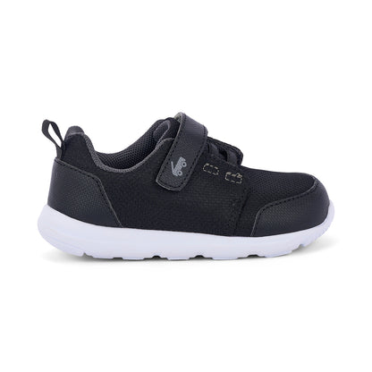 See Kai Run Top Pick | Spark Lace Raven Black