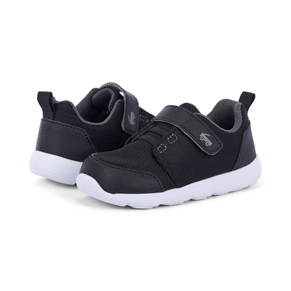 See Kai Run Top Pick | Spark Lace Raven Black
